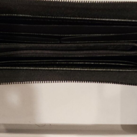 Prada Saffiano Long Zippy wallet - Picture 6 of 6